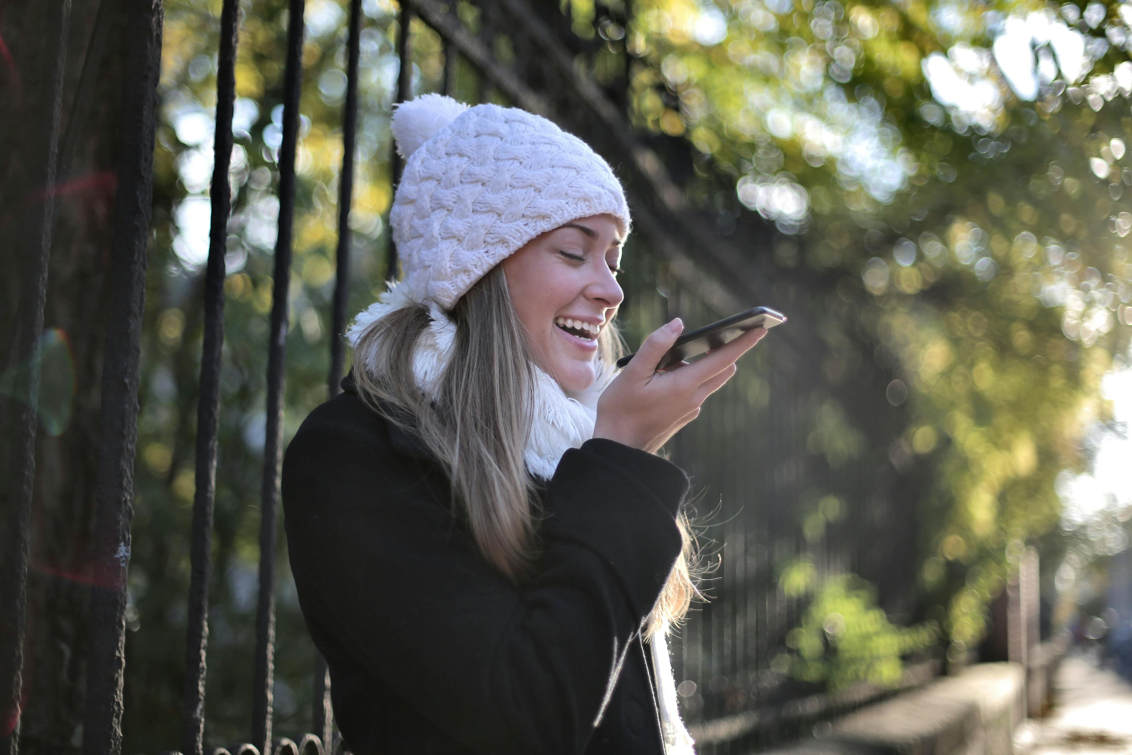 Person using Cora app