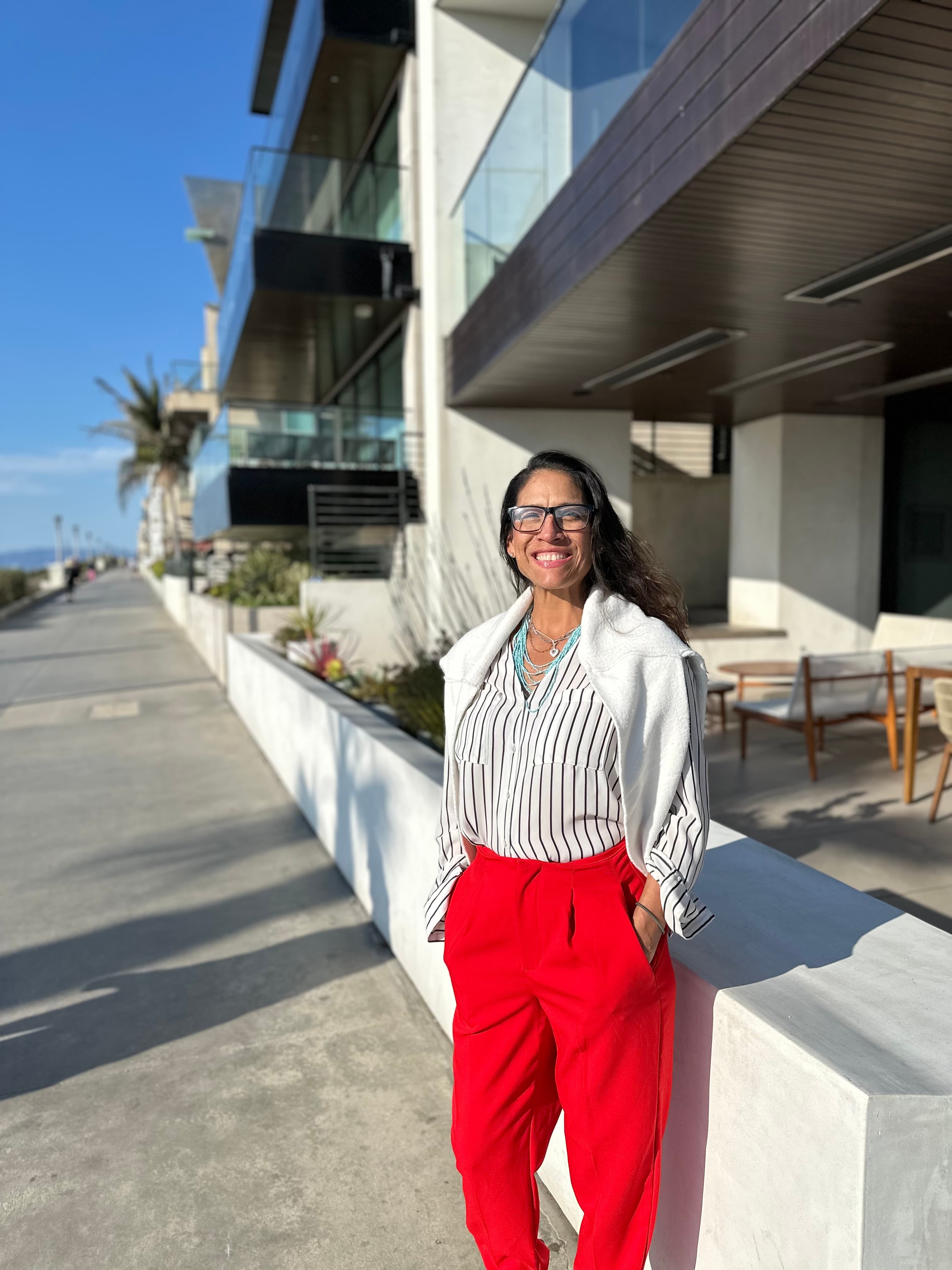 Dr. Suzy Juarez